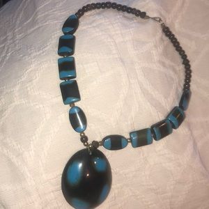 beaded necklace (NEGOTIABLE)